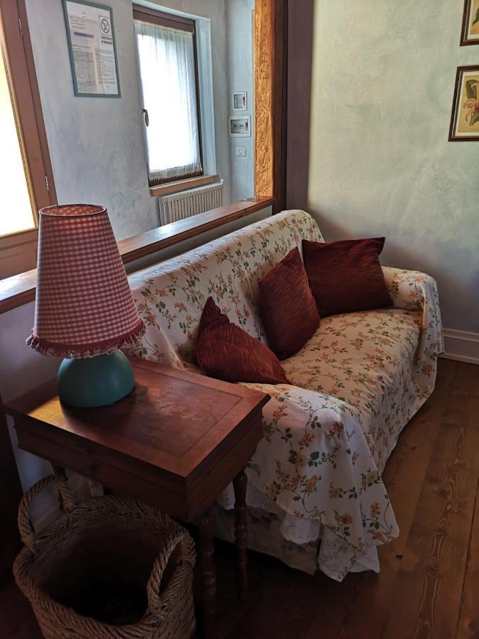 East Wind Bed & Breakfast Medea Dış mekan fotoğraf